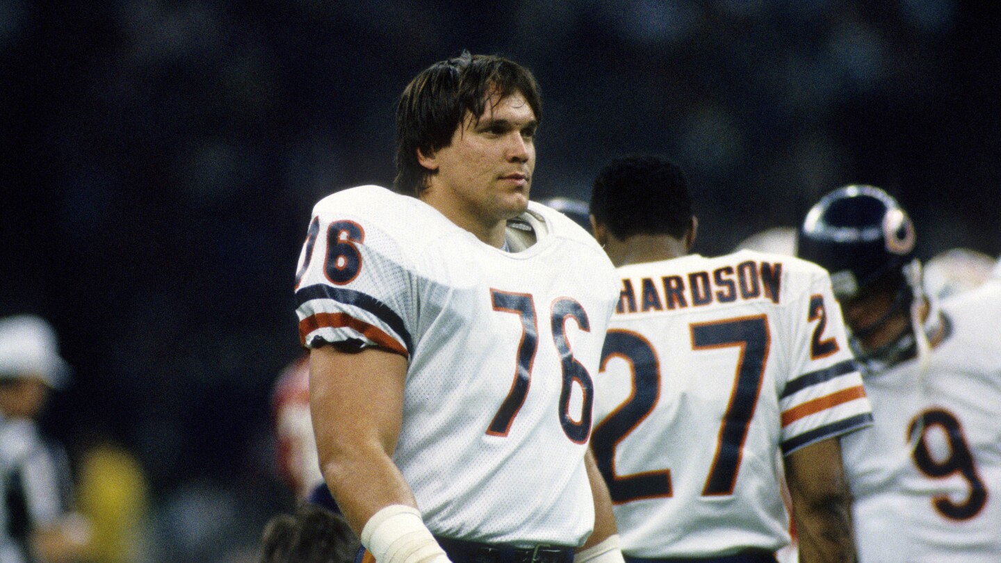 Steve McMichael was treated and released from hospital Wednesday night [Video]