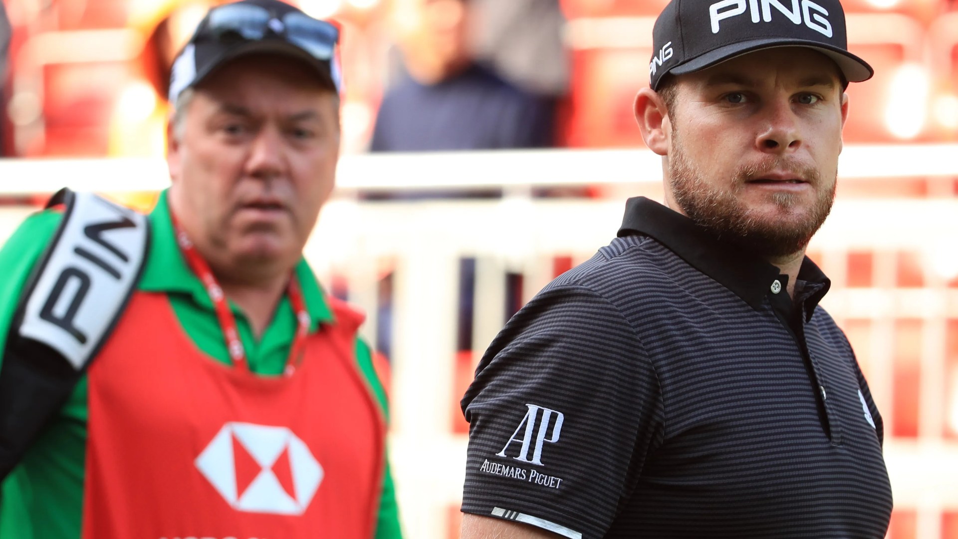 Tyrrell Hatton forced to find new CADDIE days before Masters after usual bag man is injured falling over after dinner [Video]