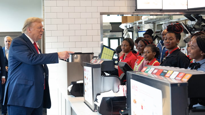 Trump orders 30 milkshakes and some chicken in visit to Chick-Fil-A | News [Video]