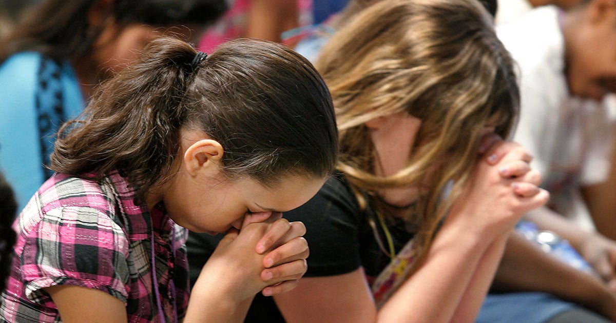 School Says NO to Students Prayer Club, But Allows Many Other Clubs – News [Video]