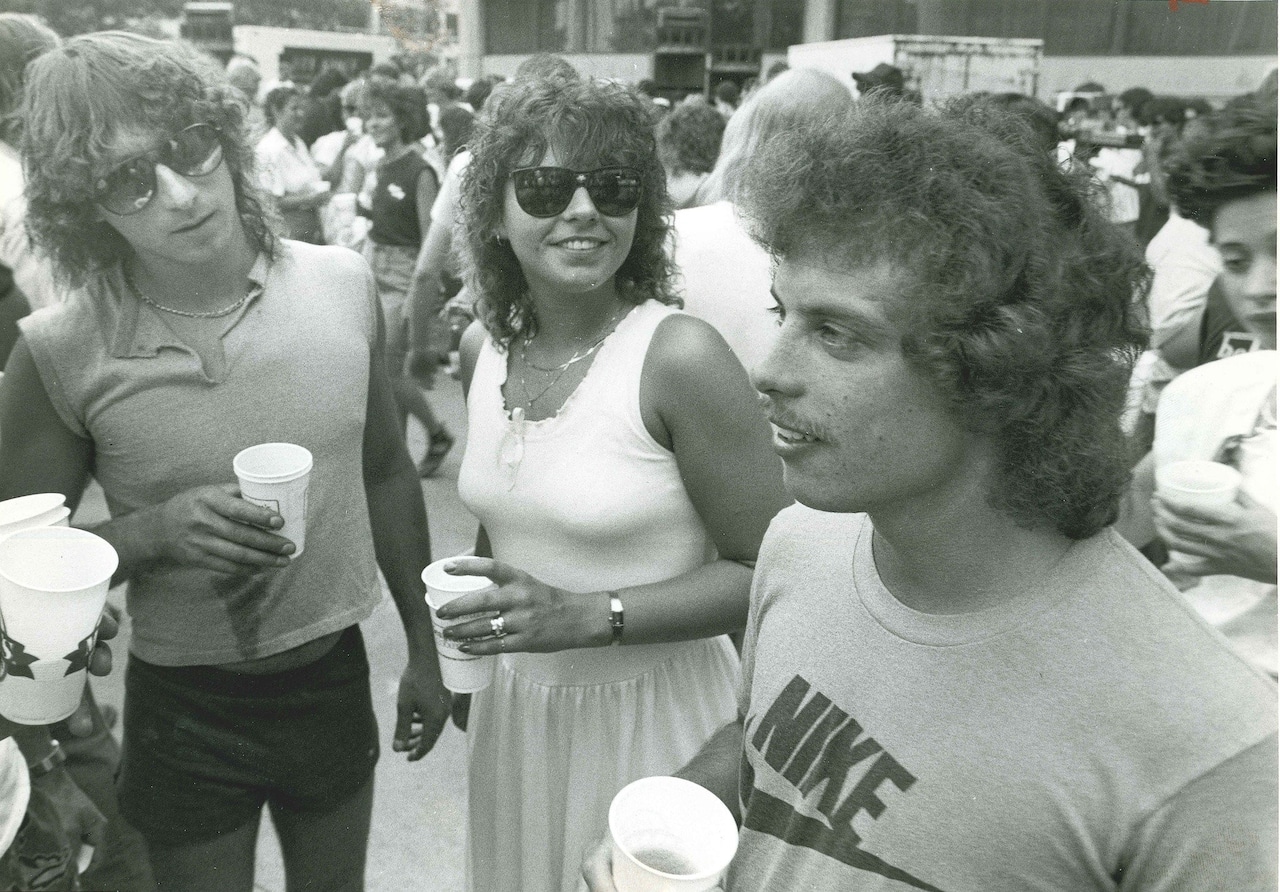 Throwback Thursday: Party in the Plaza is canceled after going dry (vintage photos) [Video]