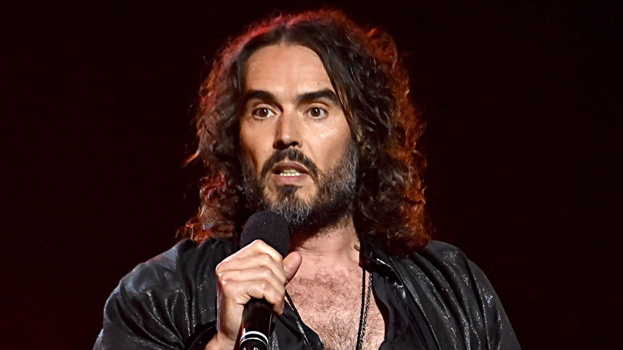 Comedian Russell Brand announces he is getting baptized: Im taking the plunge [Video]