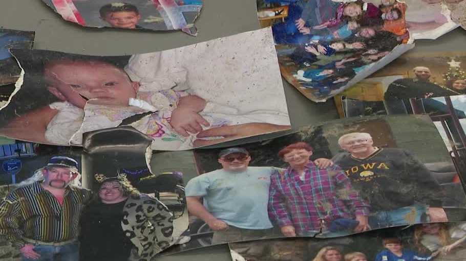 Elkhorn families reunite with keepsakes after tornado outbreak [Video]