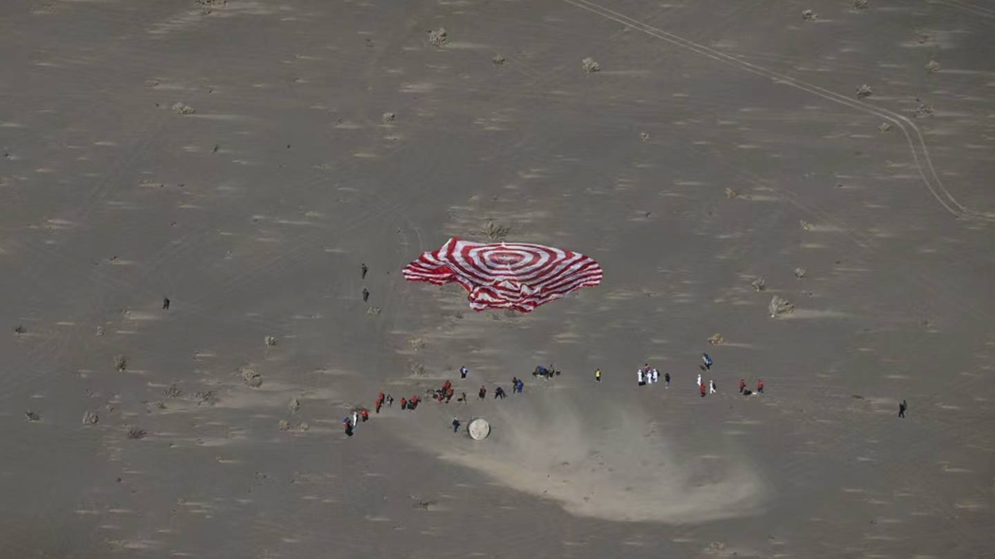 Chinese astronauts return to earth after six months in space  WHIO TV 7 and WHIO Radio [Video]