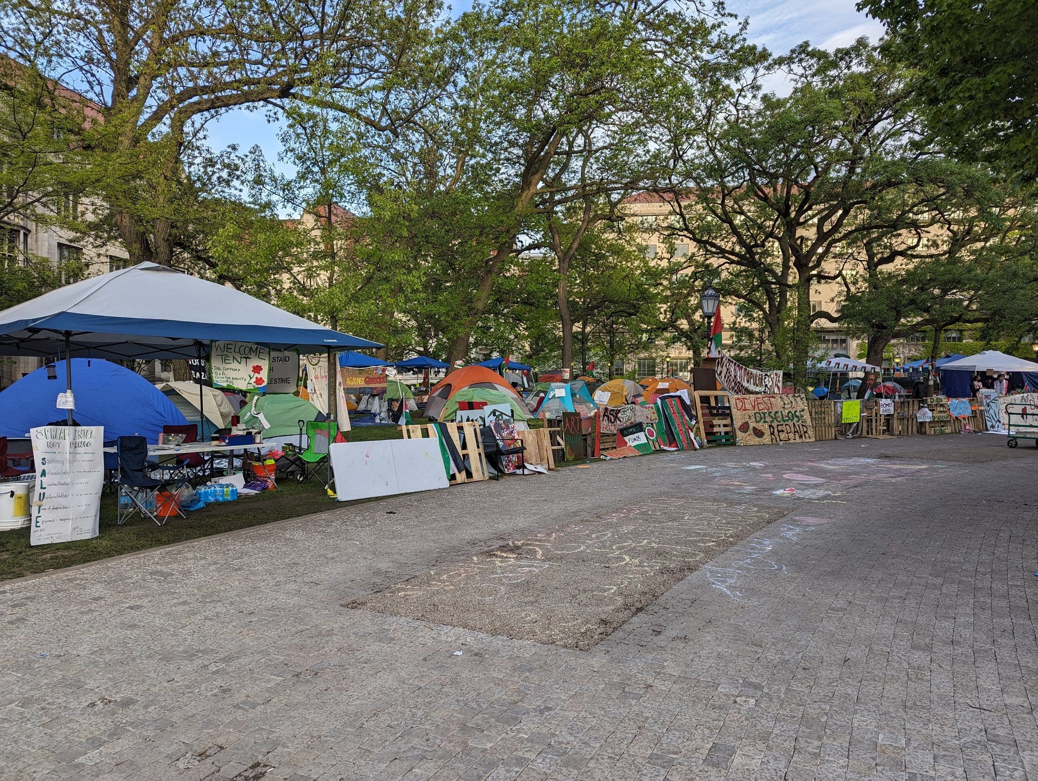 Encampments remain at University of Chicago, DePaul [Video]