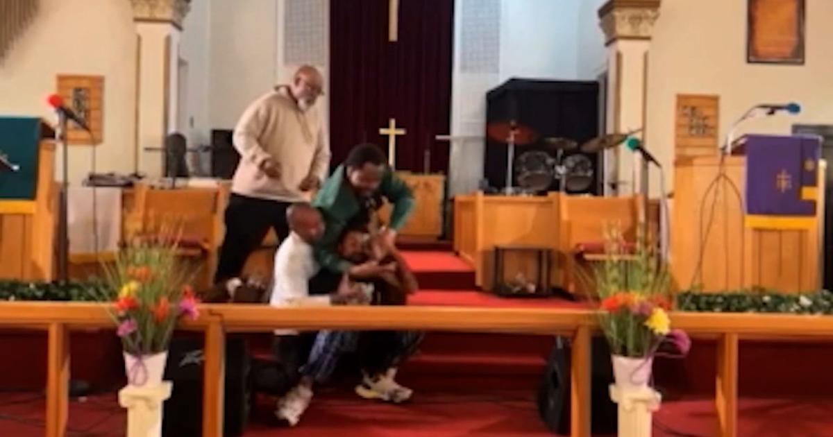 A man points a gun at a church pastor before getting tackled. Then the suspects relative is found dead in the gunmans home | News [Video]