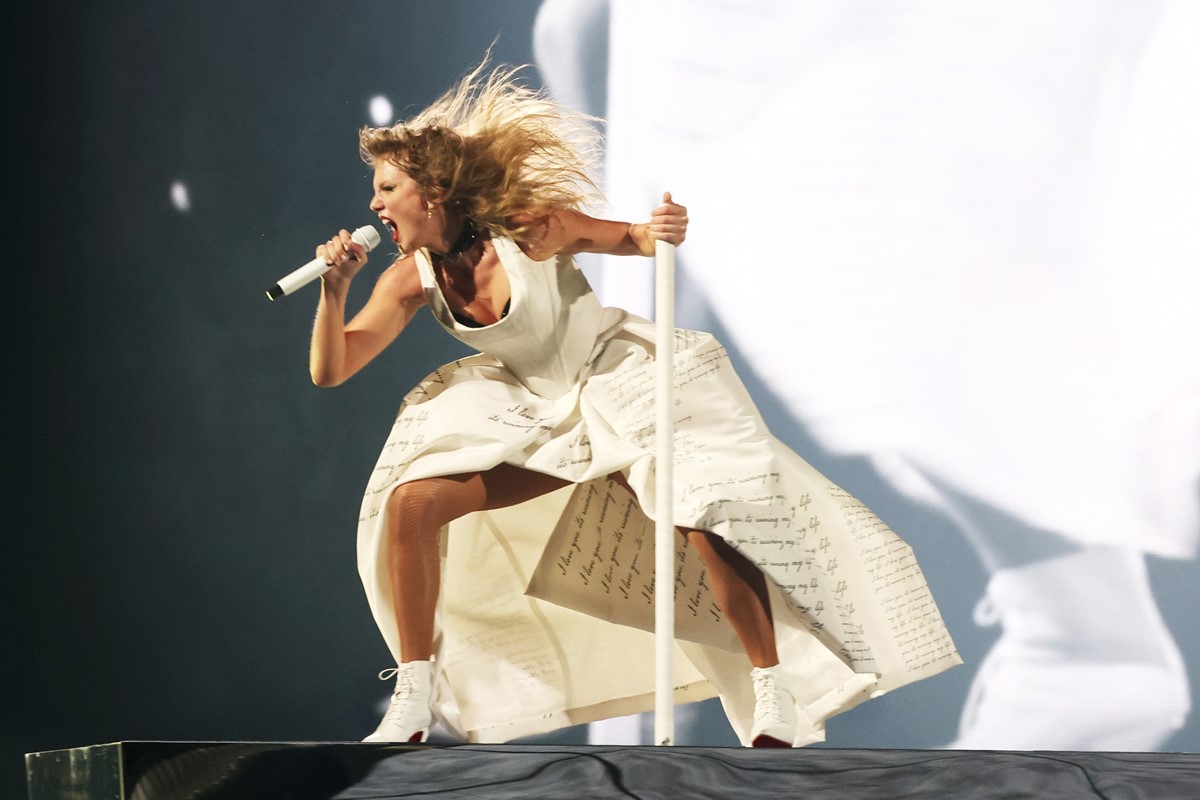 Taylor Swift and the emptiness of female rage [Video]
