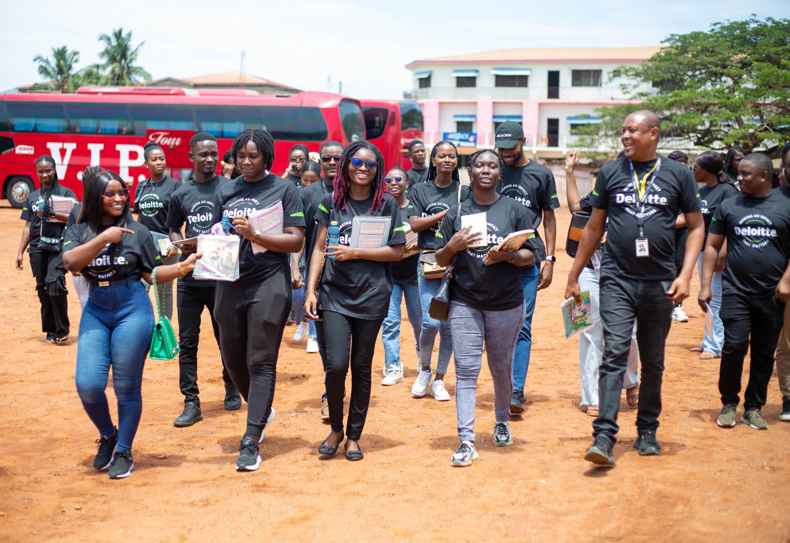 Over 400 Deloitte Ghana staff mark Volunteer Day to impact about 12,000 school children [Video]