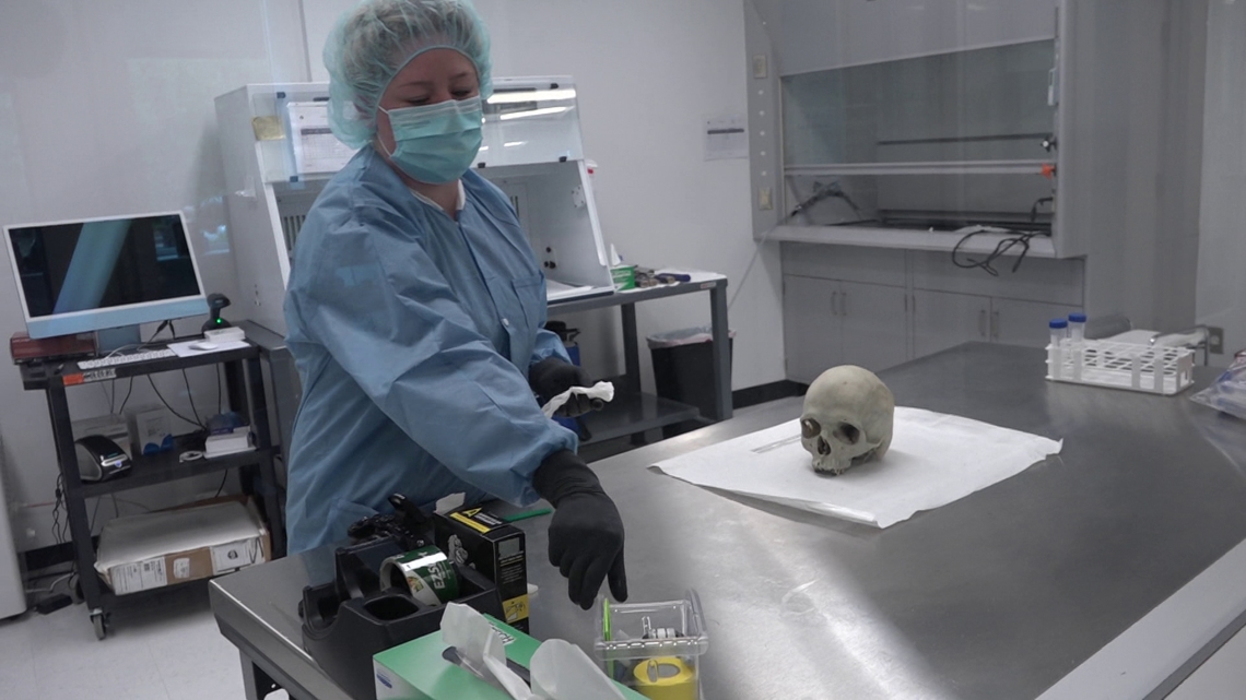 Florida investigators solving cold cases with help from Texas lab [Video]