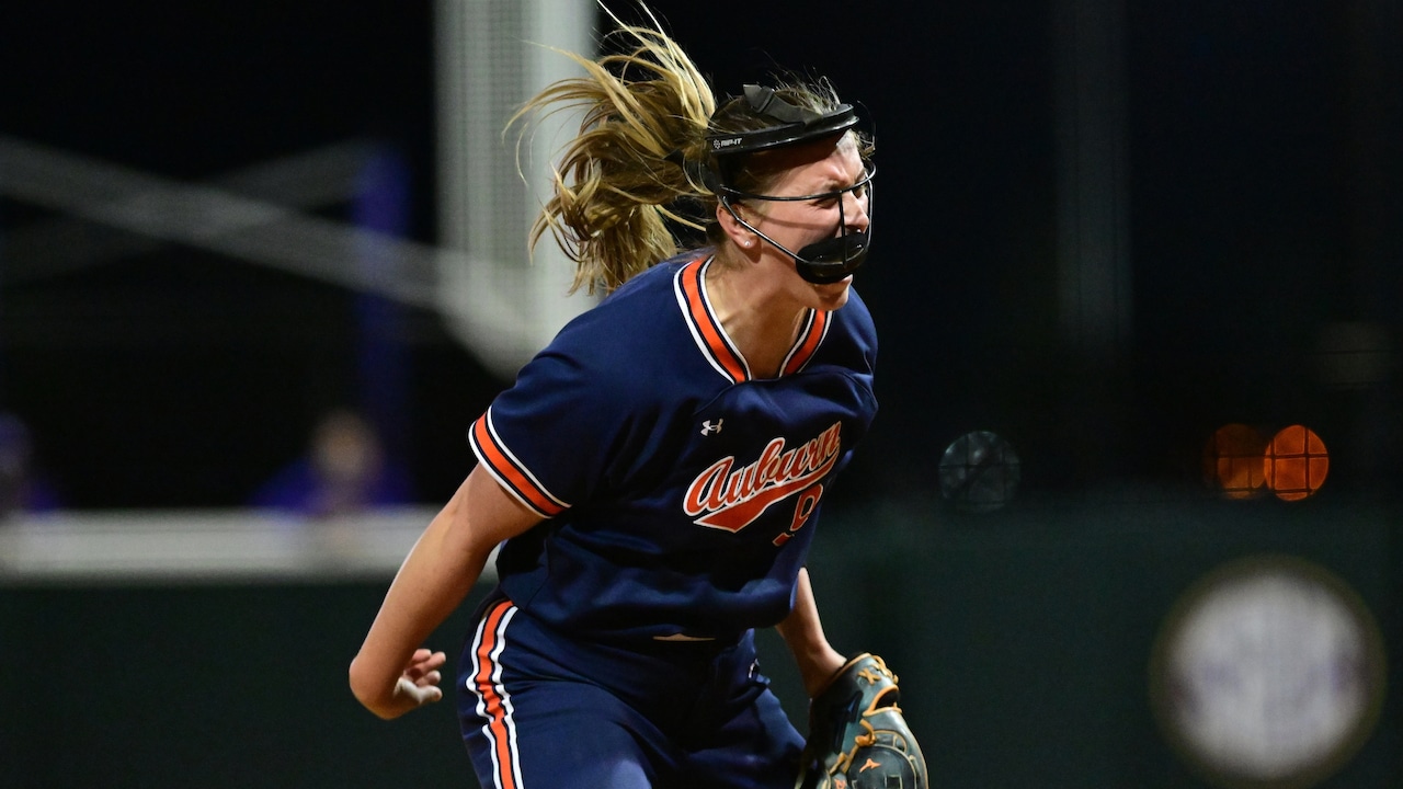 Inside Maddie Pentas historic and season-saving outing in Auburns NCAA Tournament win vs. UCF [Video]