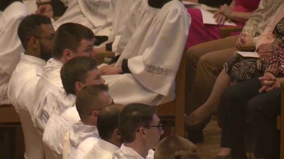 Archdiocese of Milwaukee welcomes nine new priests [Video]