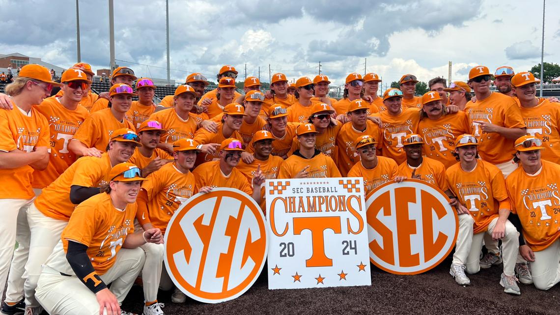 Tennessee baseball sweeps series against South Carolina [Video]