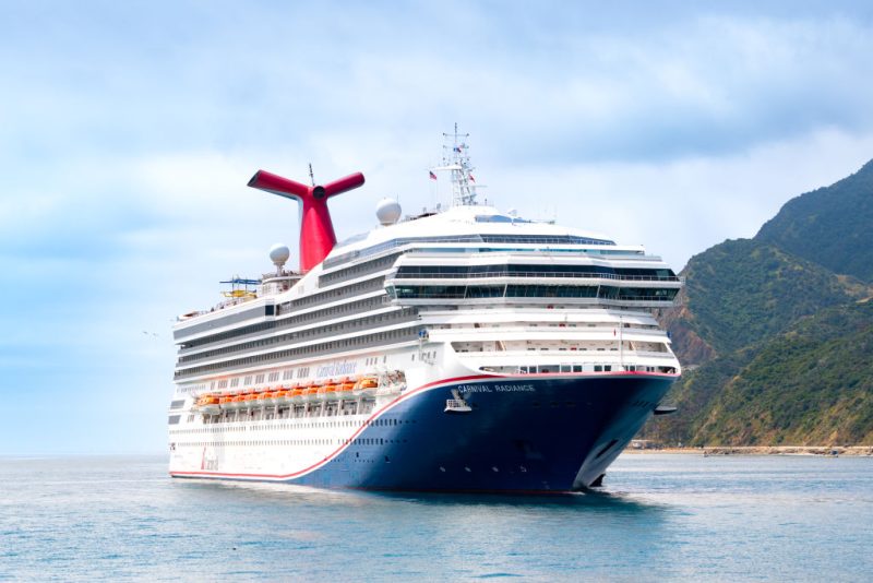 What’s a ‘cruising duck’? What cruise guests should know [Video]