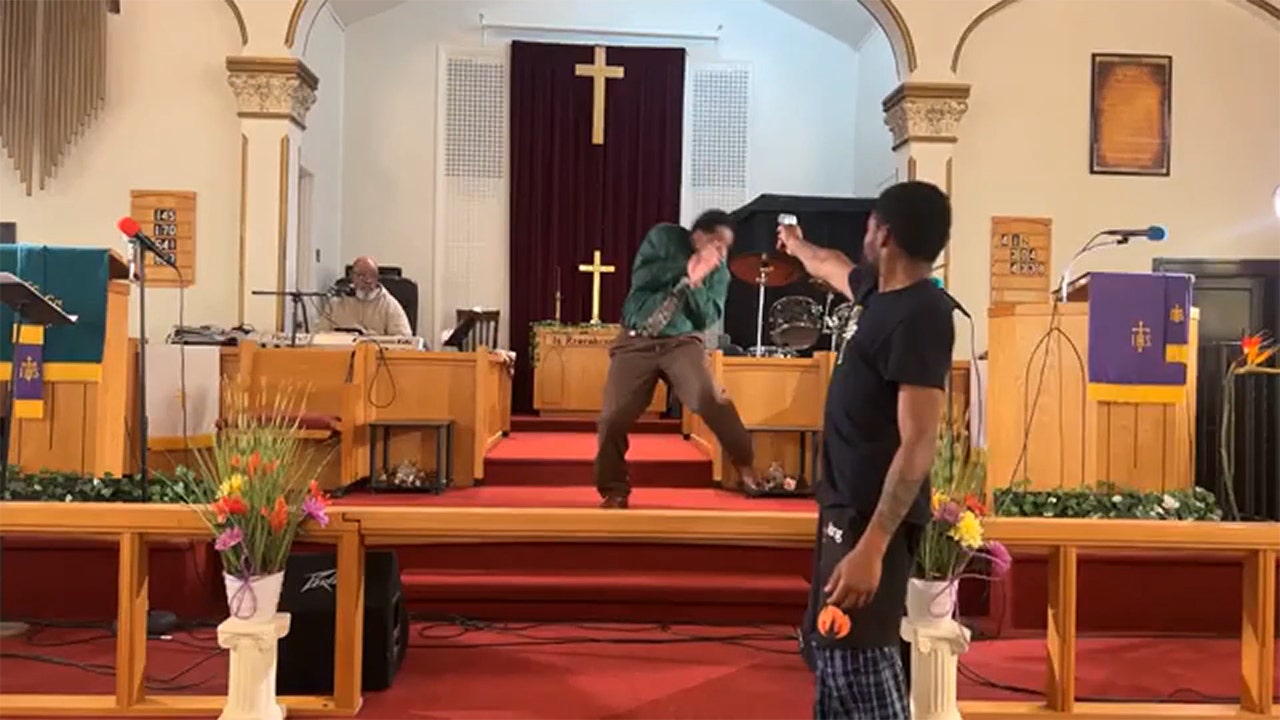 Churches turn to armed volunteers as gunmen threaten pastors, worshippers [Video]
