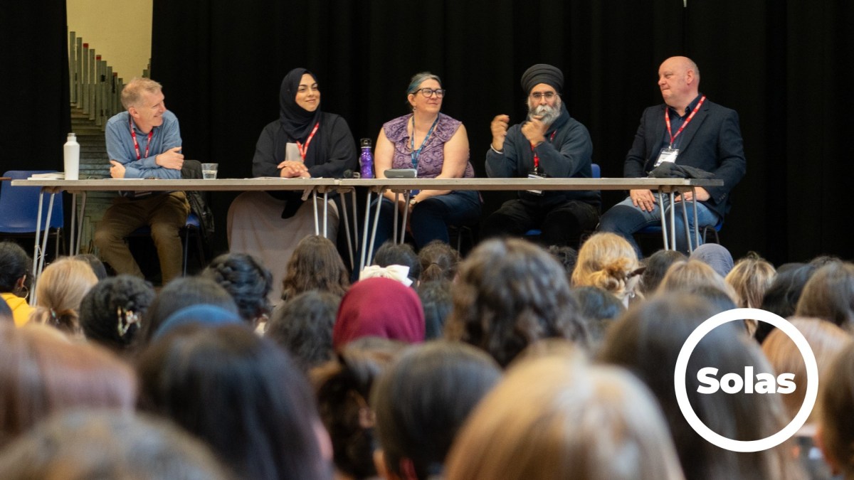 Interfaith dialogue in Aylesbury  Solas [Video]