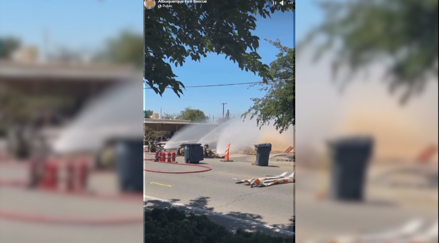 1 injured after gas leak ignites in northeast Albuquerque [Video]
