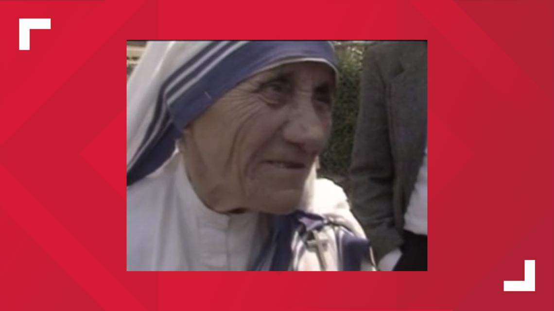 Mother Teresa visits St. Louis in June of 1988 [Video]