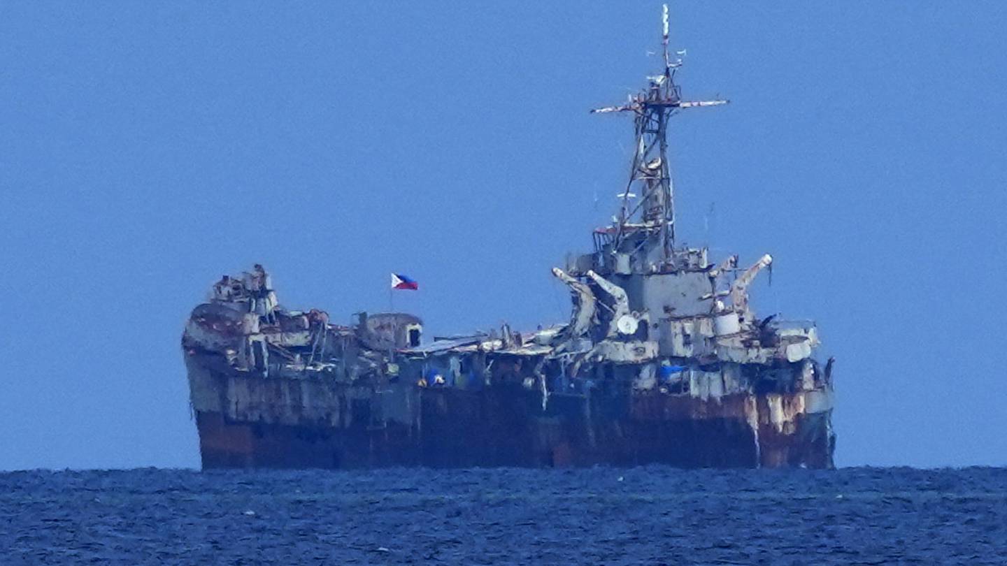 Philippine officials say Chinese forces seized 2 navy boats in disputed shoal, injuring sailors  WHIO TV 7 and WHIO Radio [Video]
