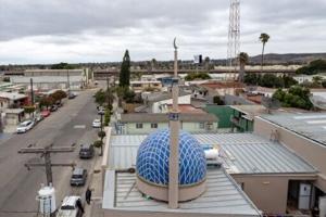 In Tijuana, shelter for Muslim migrants on US doorstep [Video]