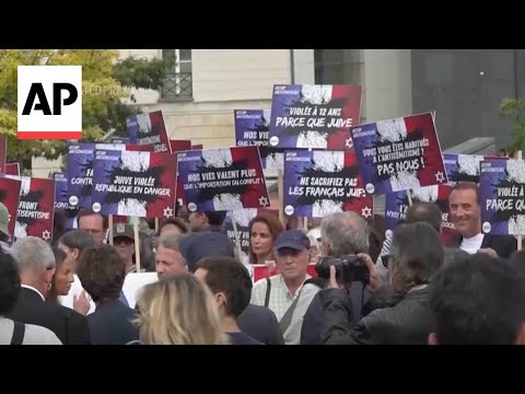 Hundreds of people gather at Bastille square in Paris to protest antisemitism [Video]