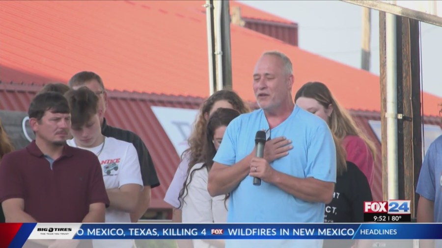 Sallisaw vigil held for Oklahoma homicide victims [Video]