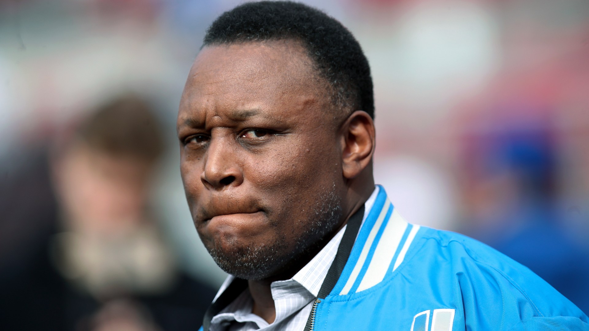 NFL icon Barry Sanders reveals heart-related health scare after taking ‘unexpected’ turn on Father’s Day weekend [Video]