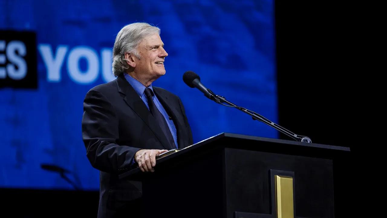 Franklin Graham announces new fund for religious freedom in United Kingdom [Video]