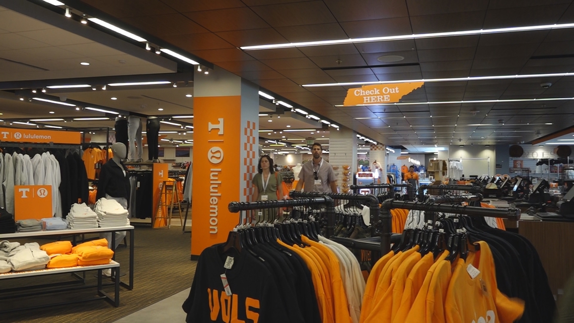 Some stores see record demand for College World Series merch after Tennessee’s championship win [Video]