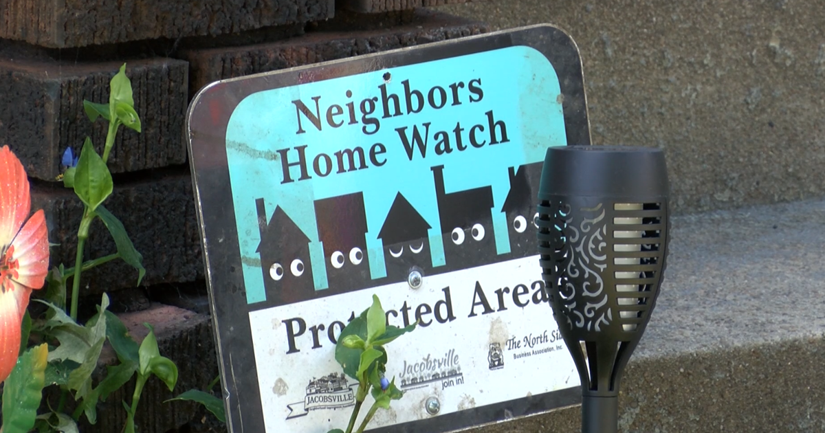 Fighting crime with Jacobsvilles volunteer based neighborhood watch | News [Video]