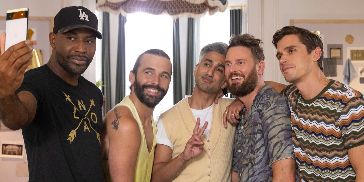 A Timeline of Bobby Berk Leaving ‘Queer Eye’ and Drama With Costars [Video]