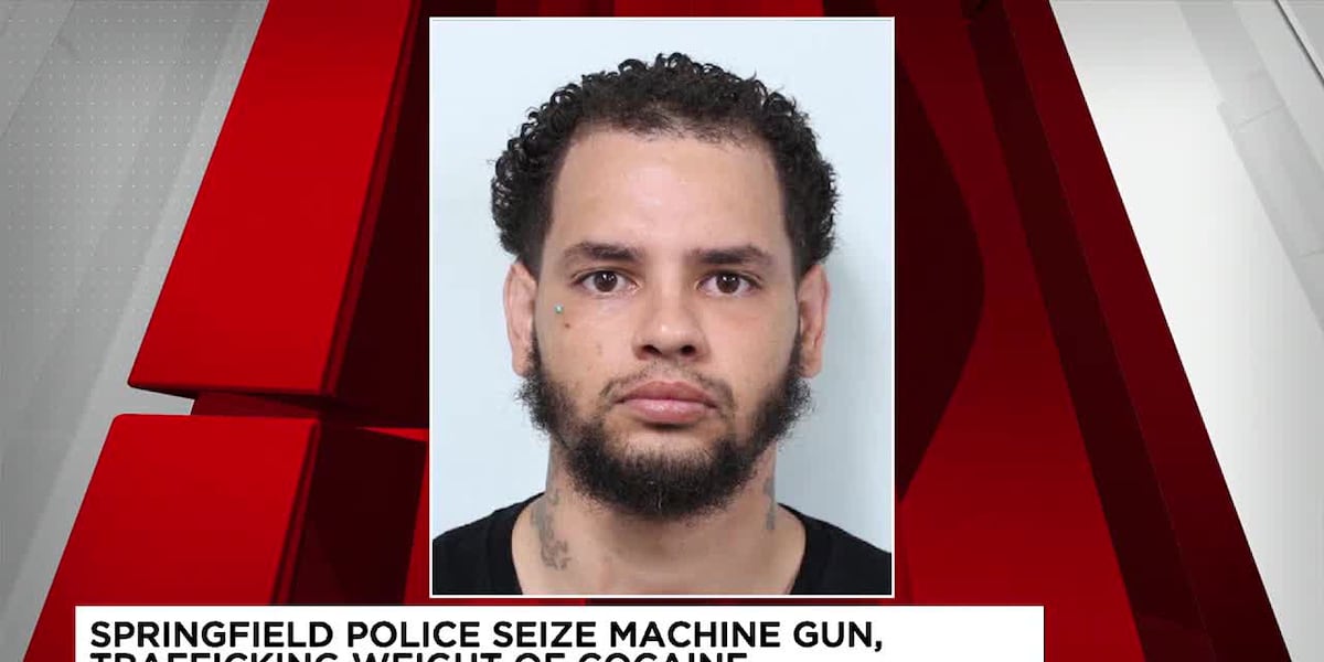 Suspect arrested, machine gun and drugs seized in Springfield [Video]