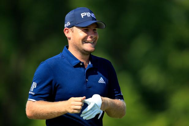 PGA Championship 2018: Tyrrell Hatton’s tee ball ended up in a cart amongst a bunch of water bottles | Golf News and Tour Information [Video]