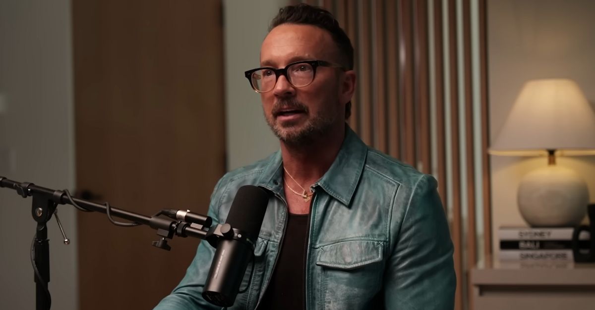 Hillsong NYC Pastor Carl Lentz Opens Up about Infidelity and Sex Addiction [Video]