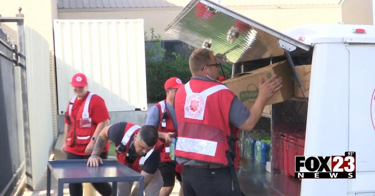Video: Salvation Army activates emergency disaster team to bring relief to homeless in the heat | News [Video]