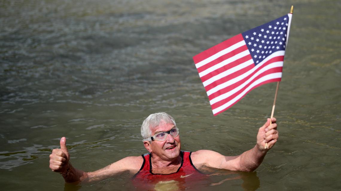 American swimmer takes dip in Paris