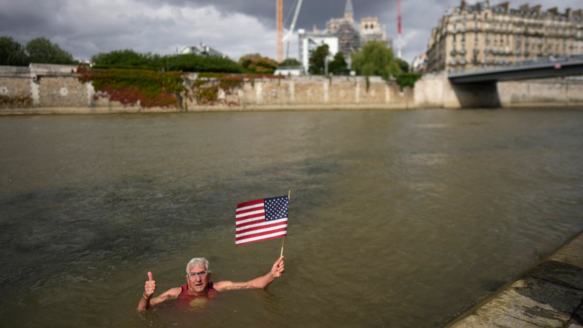 An American swims in Paris Seine River  NBC 7 San Diego [Video]