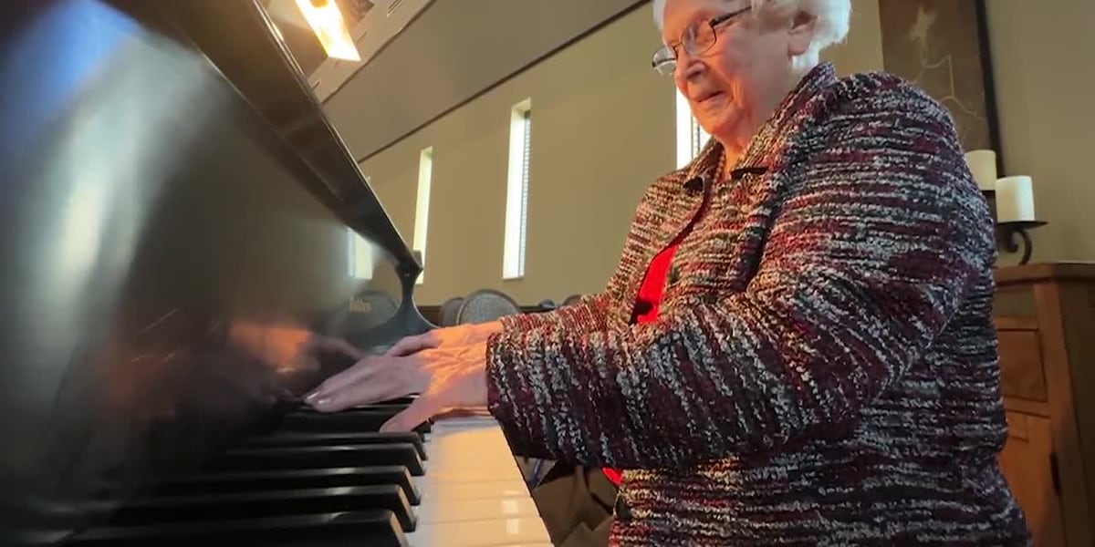 Woman turns 106, credits love of music [Video]